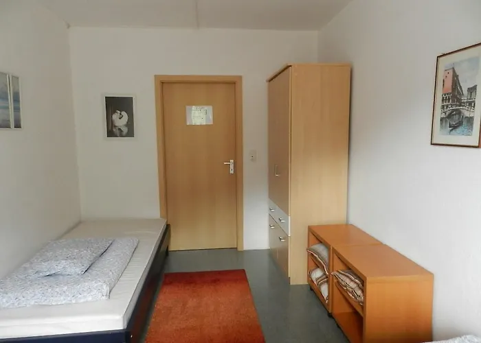 Gasthof Am Bach Oda ve Kahvaltı *