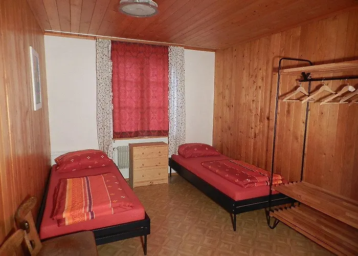 Gasthof Am Bach Oda ve Kahvaltı Boltigen