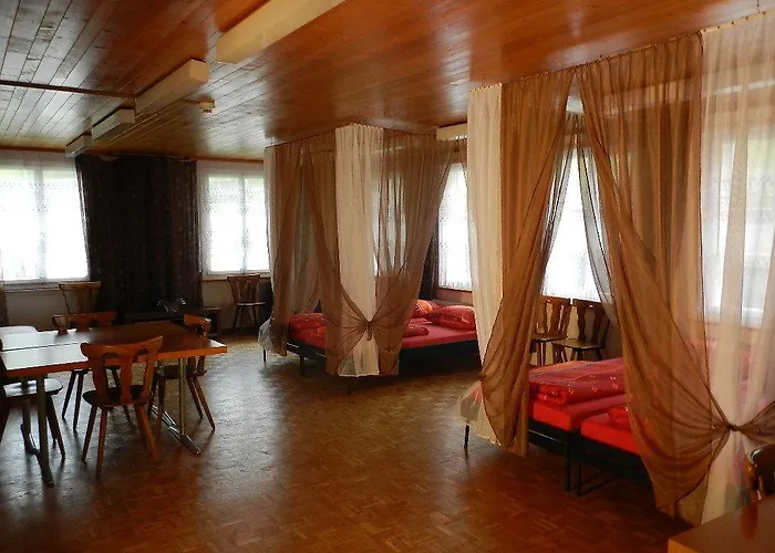 Oda ve Kahvaltı Gasthof Am Bach