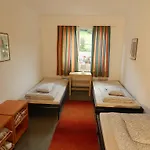 Gasthof Am Bach Bed & Breakfast *